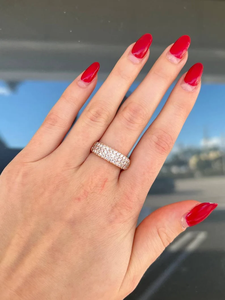 Bague Éternité Plaqué Or Rose avec Diamants pour Femme, Style Classique de Mariage, Sertissage Pavé, Pierre Ronde, Bijoux en Or 10K - Product Image 2