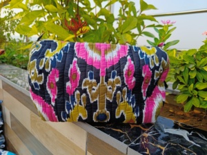 Grande trousse de maquillage matelassée faite à la main, pochettes cosmétiques à fermeture éclair, sacs de rangement pour maquillage écologiques, sacs de voyage imperméables, petits sacs - Product Image 3