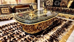 Juego de Sofás de Madera de Teca Sólida Royal, Lujoso Sofá de 7 Plazas Negro y Dorado con Tallados Italianos Barrocos, Mesa de Centro para Sala de Estar - Product Image 4