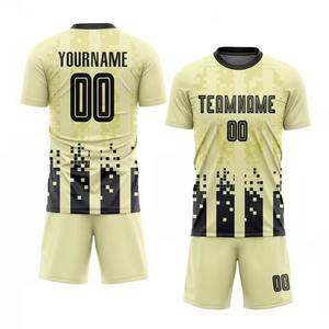 Ensemble Maillot et Short de Football Personnalisé Tendance avec Motif Numérique – Kit d'Entraînement Respirant pour Équipe, Nom et Numéro Personnalisables - Product Image 1