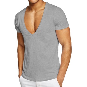 Venta al por mayor 100% algodón ropa de entrenamiento cuello en V profundo camiseta para hombres corte bajo camiseta masculina Casual Hip Hop Slim Fit manga corta - Product Image 2