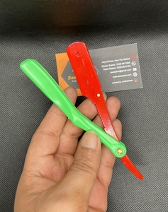 High Quality Luxury Stainless Steel Folding Straight <b>Razor</b> Plastic Handle Single Blade Barber Use Shaving Tool <b>for</b> <b>Men</b> - Product Image 1