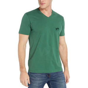 Camiseta cómoda de secado rápido 100% algodón con cuello en V para hombre, transpirable, de corte holgado, estampada y ecológica. - Product Image 4