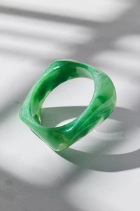 Latest Modern Design Fashion Jewelry <b>Bangle</b> <b>Bracelet</b> Made in Resin Available at Best Price - Product Image 5