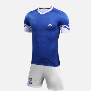 Ensemble maillot de football bleu et short blanc pour homme, personnalisable par sublimation, respirant, en polyester, uniforme pour adultes - Product Image 1
