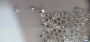 2.35มม. Si ความชัดเจนสี D-E-F 1.00CT CVD HPHT ห้องปฏิบัติการปลูกเพชรสังเคราะห์สีขาวสร้อยคอรูปร่างที่น่าตื่นตาตื่นใจ - Product Image 2