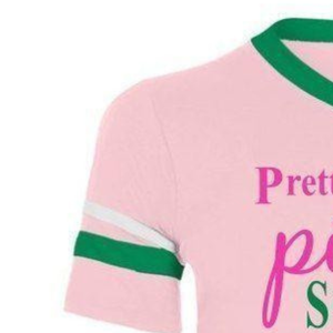 Haut de sport en jersey rose clair à col en V et manches courtes, style athlétique, tendance, Pretty In Pink Green Pink & Green - Product Image 2