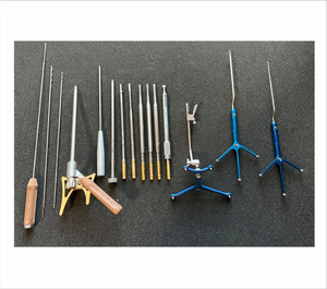 Ensemble d'instruments chirurgicaux manuels réutilisables de classe I pour chirurgie générale, de haute qualité, en acier inoxydable, certifié CE ISO13485 - Product Image 1