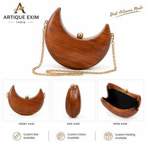 Bolso de Mano Hecho a Mano con Forma de Luna Creciente de Madera con Correa de Cadena Dorada - Product Image 1