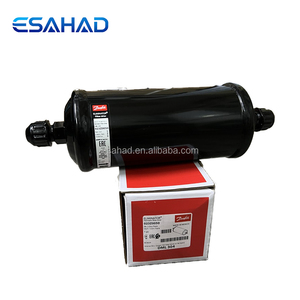 Filtro Deshidratador Hermético Danfoss DML 304 023Z0050 1/2 pulg. Filtro de Secadora con Conexión de Abocardado de 12 mm, Pieza para Refrigerador - Product Image 1