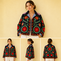 El Yapımı, Bitmiş, Kışlık, Çift Taraflı, Çiçek Desenli, Sujani İşlemeli, Kadife Pamuklu Kadın Ceketi |   Boho Kapitone Hint Sanatçısı Yapımı Örme Örtü