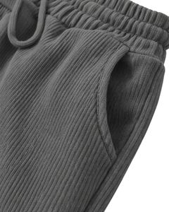 Ensemble décontracté deux pièces pour femme : débardeur court côtelé et short à cordon gris foncé – Fabricant sur mesure, vente en gros, OEM - Product Image 4