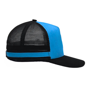 Casquette Trucker en gros, vierge, bicolore, 5 panneaux, profil moyen, visière plate, en maille bleue et noire unie, pour logo personnalisé et broderie - Product Image 3