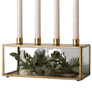 4 brazos diseño único vidrio decorativo y Metal latón antiguo portavelas decoración del hogar para mesa de comedor - Product Image 1