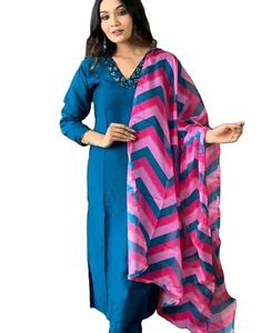 El último conjunto de 3 mujeres de diseñador exclusivo Indian Kurti manga larga diferentes tamaños del exportador y fabricante indio - Product Image 1