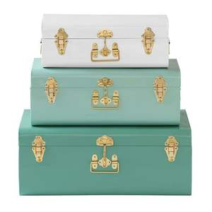 กล่องของขวัญตกแต่ง, กล่องเก็บของในบ้าน, กล่องเก็บของแบบกระเป๋าเดินทาง, กล่องโลหะสีชมพู, กล่องเก็บของแบบมีกุญแจทอง - Product Image 1