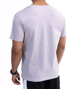 T-shirt en coton épais personnalisé pour homme, imprimé sérigraphié, délavé à l'acide, avec motifs graphiques de luxe, coupe carrée et courte - Product Image 6