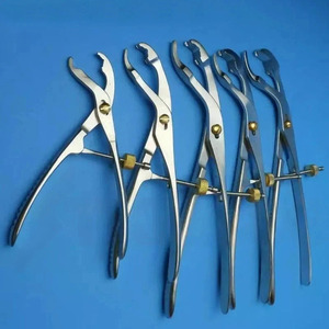 Pinces à os auto-centrantes Jamso Industries Verbrugge, ensemble chirurgical orthopédique de 5 pièces en acier inoxydable - Product Image 1