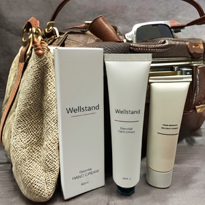 ครีมทามือบำรุงผิวกลิ่นวานิลลา วิตามินซี บำรุงล้ำลึก ไม่เหนียวเหนอะหนะ สำหรับผิวธรรมดา ใช้ได้ทุกวัน พกพาสะดวก - Product Image 1