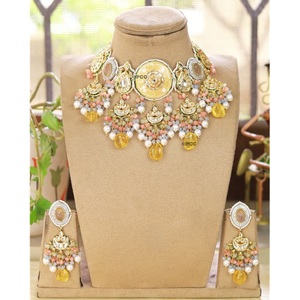 ชุดสร้อยคอพร้อมต่างหูประดับมุกเคลือบทองคุณภาพพรีเมียม ดีไซน์หรูหรา สำหรับงานหมั้นหรืองานแต่งงาน สำหรับผู้หญิงและเด็กผู้หญิง - Product Image 2