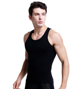 เสื้อกล้ามออกกำลังกายผู้ชายแบบรัดรูปทรงบ็อกซี่ ผ้าคอตตอน 100% คุณภาพสูง รับผลิตตามสั่งขายส่ง - Product Image 5