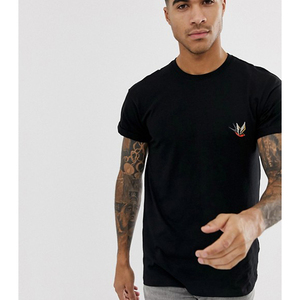 เสื้อยืดแขนสั้นสีดำสำหรับผู้ชาย พร้อมโลโก้นกปัก ทรงปกติ คอกลม ผ้าเจอร์ซีย์คอตตอน - Product Image 2