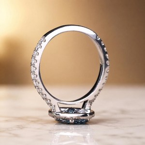 Anillo de boda de oro blanco de 14 quilates OM GEMS con diseño de halo, anillo de diamante azul de 1 quilate con corte marquesa cultivado en laboratorio para mujer - Product Image 2