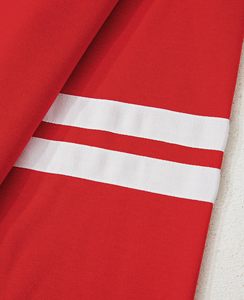 Sudadera Roja Extra Grande para Mujer con Cuello Redondo y Mangas con Rayas Blancas, Color Sólido, Tejida, Manga Larga, Ropa Casual de Otoño - Product Image 5