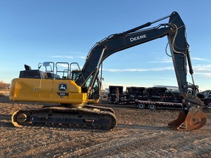 Excavatrice robuste 250P 2023 X437212 Haute Performance Approvisionnement en Gros - Product Image 2
