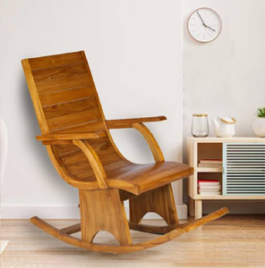 Fauteuil à bascule hybride en fer forgé et bois sculpté avec incrustations décoratives sur le dossier, disponible à prix de gros. - Product Image 4