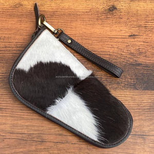 New Arrival Cowhide Gun <b>Holsters</b> Inside Concealed Carry Case High Quality 100% Genuine Leather Hand Carry Wristlet Gun Covers - Product Image 2