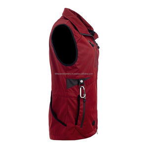 Gilet de dresseur de chien Softshell personnalisé grande taille avec poches zippées léger et imperméable pour une utilisation par tous les temps - Product Image 2