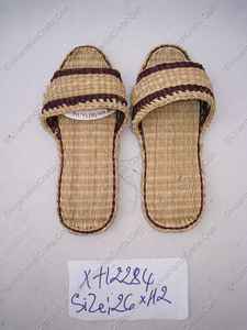 Sandalias de Jacinto de Agua Hechas a Mano en Vietnam, Pantuflas de Verano Ecológicas y Naturales, Venta al Por Mayor - Product Image 3
