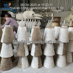 Espejo de ratán directo de exportador para socios comerciales, mejorado con la estética de espejos de mimbre y ratán y fabricación OEM - Product Image 6