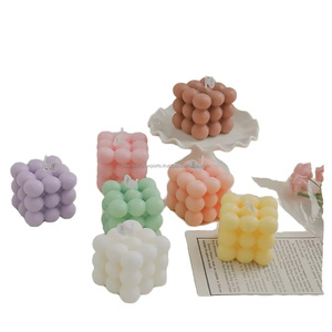 Bougie bulle bohème – Cube de cire de soja artisanal aux tons neutres - Product Image 5