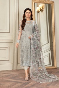 Salwar Kameez in Chiffon per Donne in Stile Pakistano e Indiano - Ricamo Personalizzato, Leggero, Comodo, ad Asciugatura Rapida - Product Image 2