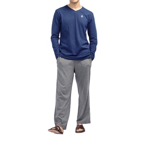 T-shirt en coton à manches longues pour homme, col en V, t-shirt à col en V, logo personnalisé, t-shirt à manches longues pour homme, col en V - Product Image 1