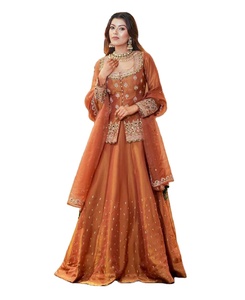 Order Now Regular & Office Party Wear Couleur blanche Tissu de soie entièrement cousu de haute qualité Tissu traditionnel O Neck - Product Image 1