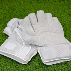 Gants de gardien de but de cricket en cuir de qualité supérieure, cousus à la main, sélection de qualité supérieure, gants de gardien de but de la meilleure qualité - Product Image 2
