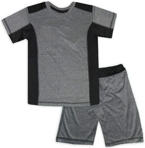 Ensemble T-shirt et short sport gris et noir pour homme, col rond, séchage rapide, tricoté en polyester et élasthanne, idéal pour l'été - Product Image 1