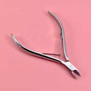 Cortacutículas de Lujo – Herramienta Profesional para Remover Piel Muerta y Cortacutículas Profesional de Acero Inoxidable - Product Image 2