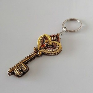 Porte-clés élégant en perles de rocaille, fait main, brodé de cristaux, breloque de sac et porte-clés de luxe, cadeaux de mode - Product Image 3