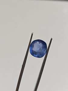 Zafiro Azul Brillante de 8.35 ct, Gema Redonda de Piedra Natural para Anillos de Compromiso y Joyería Fina - Product Image 4