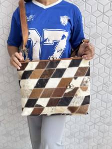 Sac fourre-tout en cuir de vachette motif occidental sac à main élégant cheveux sur fourrure de cacher beaux sacs de créateurs pour femmes multi-usages - Product Image 4