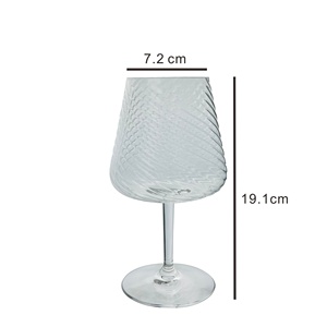 Verre à vin rouge en plastique incassable de haute qualité à motif tourbillon pour fêtes, bars et mariages - Product Image 3