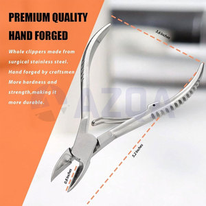 Cortaúñas Curvo de Acero Inoxidable de Alta Resistencia con Mango Antideslizante, Diseño Portátil y Resorte Único para el Cuidado Profesional de los Pies - Product Image 2