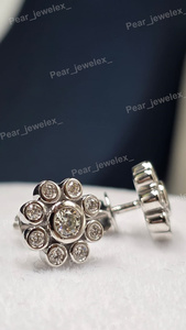 Boucles d'oreilles clous en forme de fleur en argent 925 avec diamant Moissanite VVS serti clos, bijoux classiques pour femme - Product Image 6