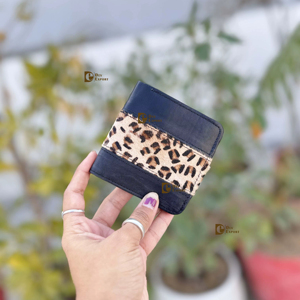 Cartera de Cuero Genuino con Diseño Nuevo, Cartera de Hombre con Estampado de Piel de Vaca, Tarjetero con Piel de Leopardo, Regalo en Oferta para Él - Product Image 1