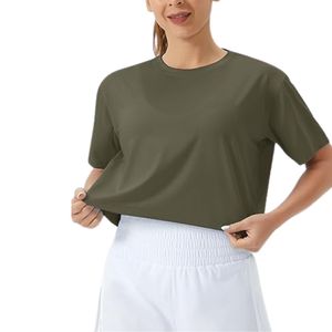 Green Loose Fit Women Yoga Crop Tops Cotton Blend Breathable Soft Finish Wholesale Stretchable Four Way <b>Stretch</b> Gym Wear - Product Image 3