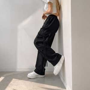 Pantalons cargo pour femmes |   Pantalons à jambes larges |   Pantalon taille haute à cordon de serrage |   Pantalon utilitaire coupe ample |   Vêtements de rue décontractés - Product Image 2
